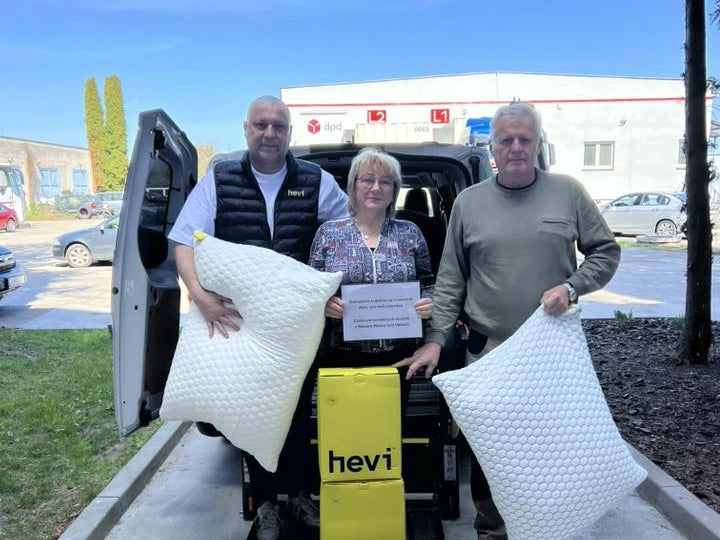 Hevi™ Charita – předání darů