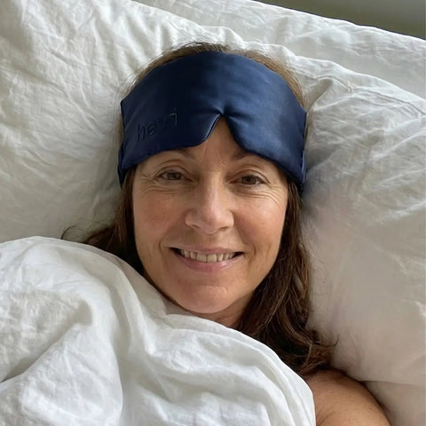 Hevi™ Hedvábná maska na spaní